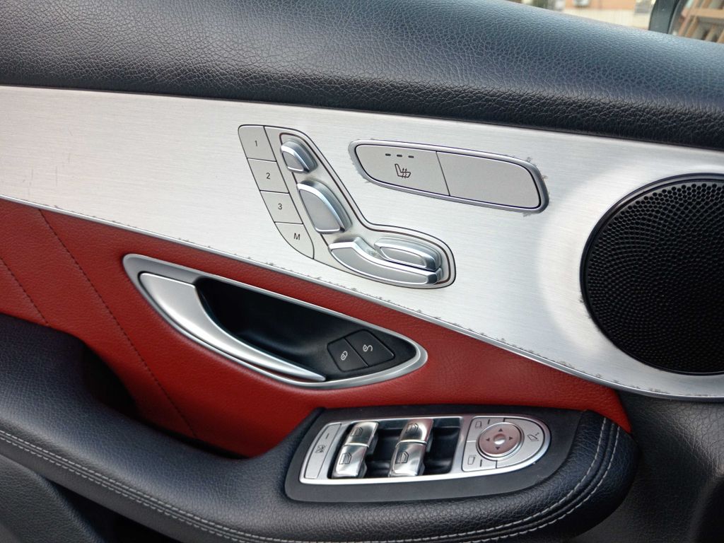 MERCEDES-BENZ GLC 2018