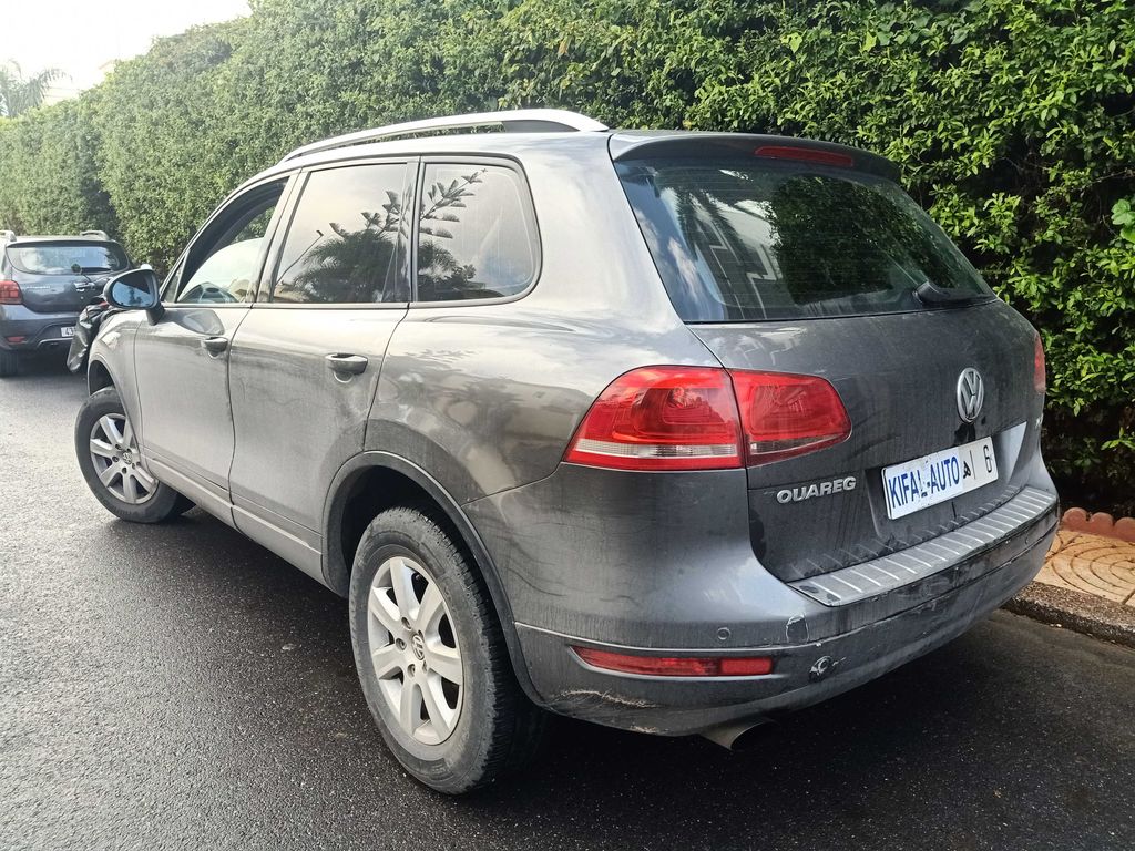 VOLKSWAGEN Touareg 2014