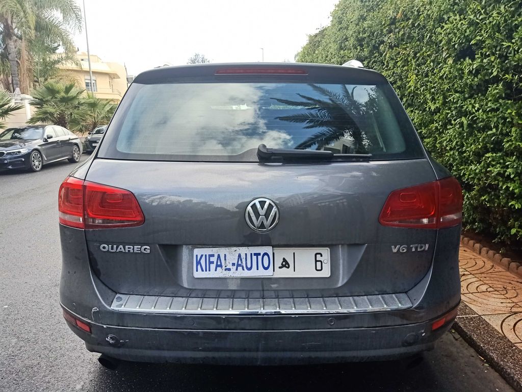 VOLKSWAGEN Touareg 2014