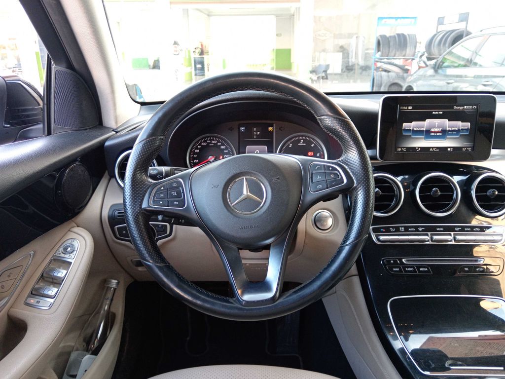 MERCEDES-BENZ GLC 2016
