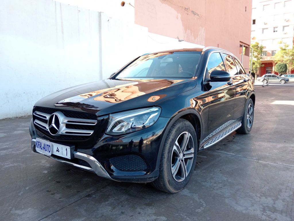 MERCEDES-BENZ GLC