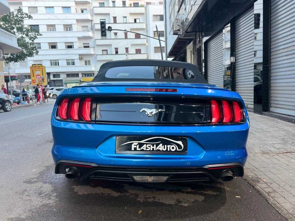 FORD Mustang Convertible 2021