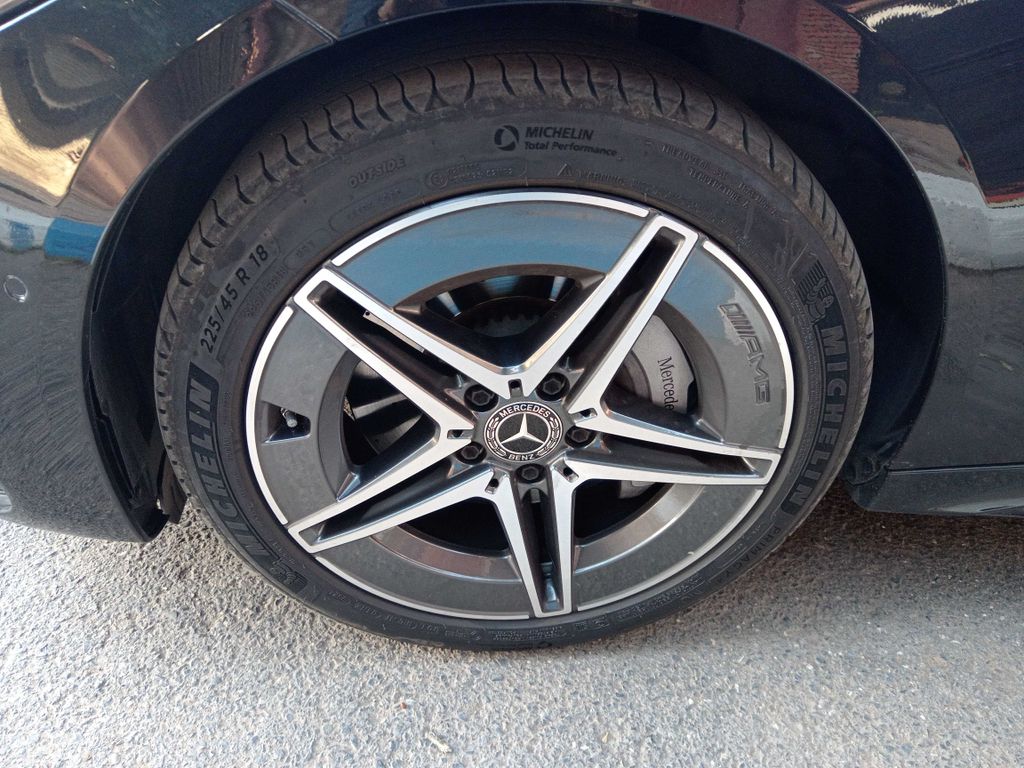 MERCEDES-BENZ Classe C 2024