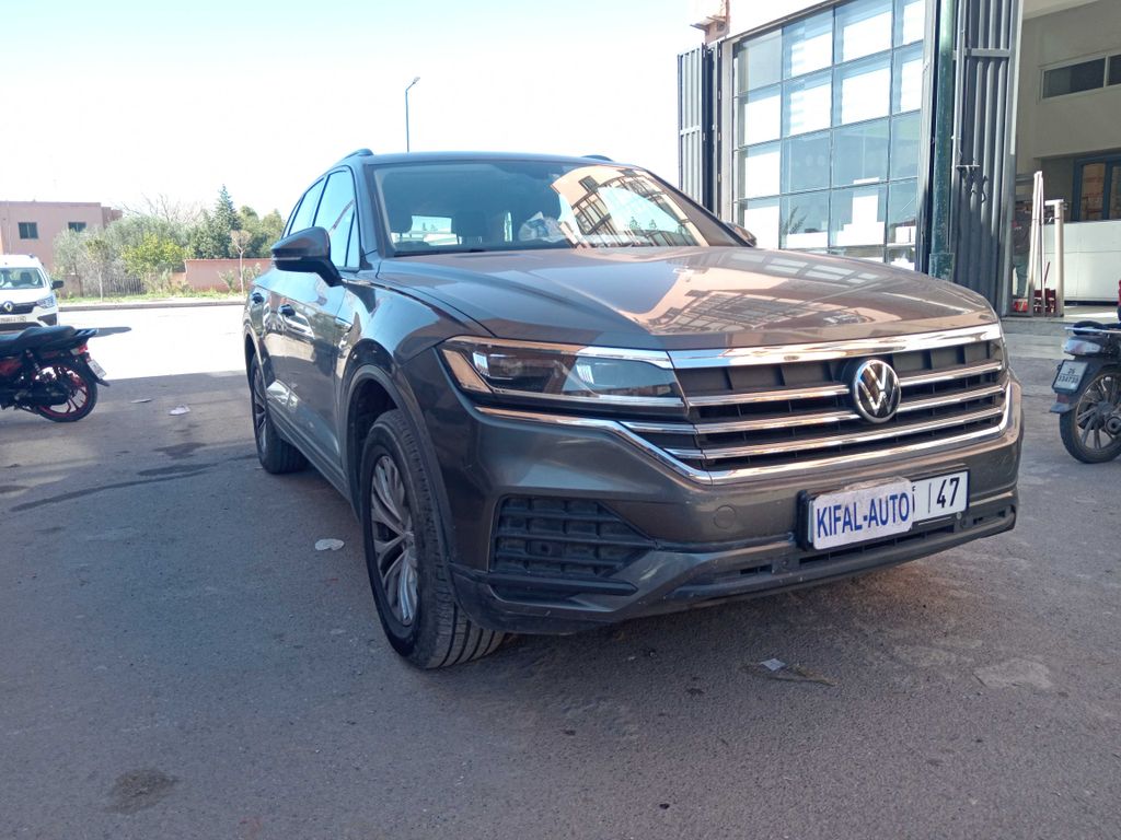 VOLKSWAGEN Touareg 2022