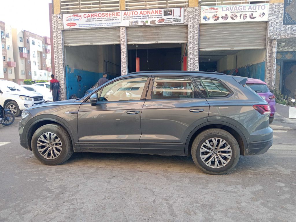 VOLKSWAGEN Touareg 2022
