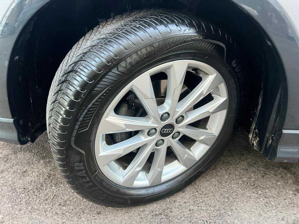 AUDI Q3 Sportback 2024