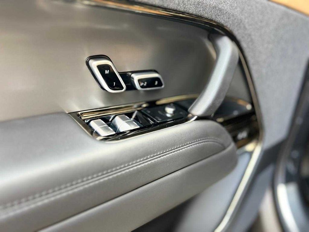 LAND-ROVER Range Rover Sport 2023