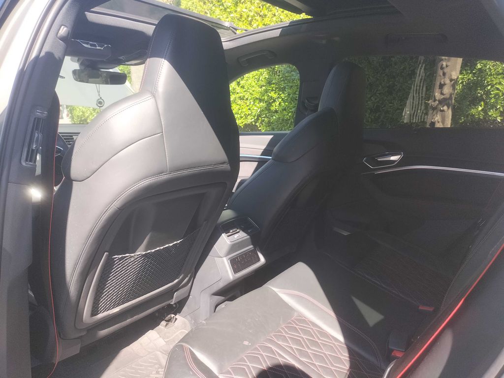 AUDI Q8 E-TRON 2023