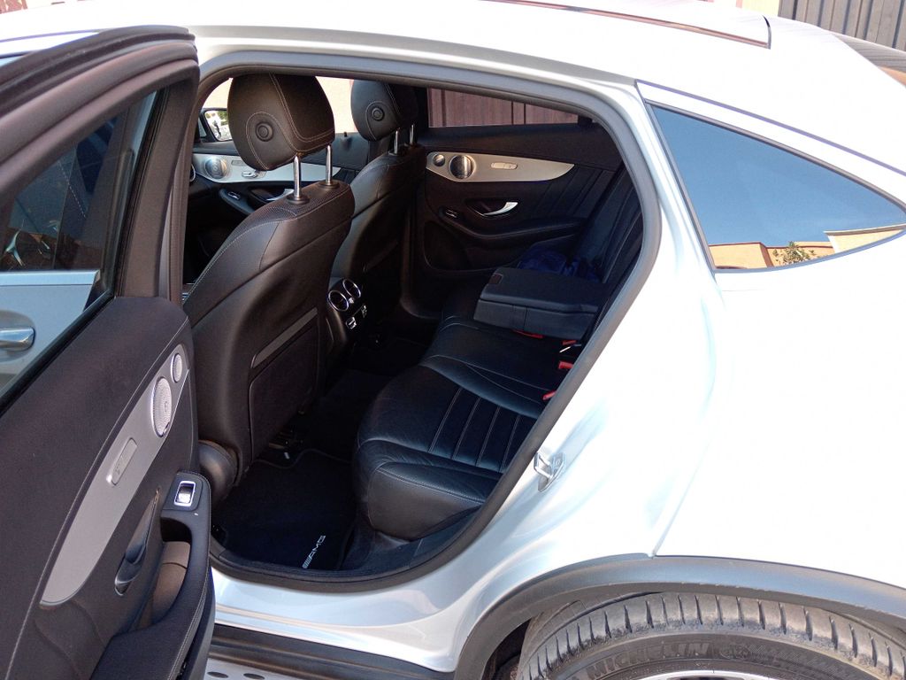 MERCEDES-BENZ GLC Coupé 2020