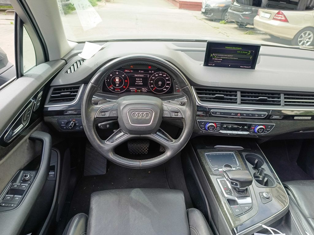 AUDI Q7 2017