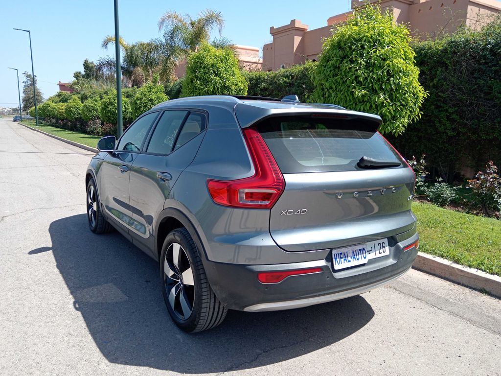 VOLVO XC40 2018