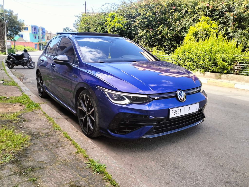 VOLKSWAGEN Golf 2021