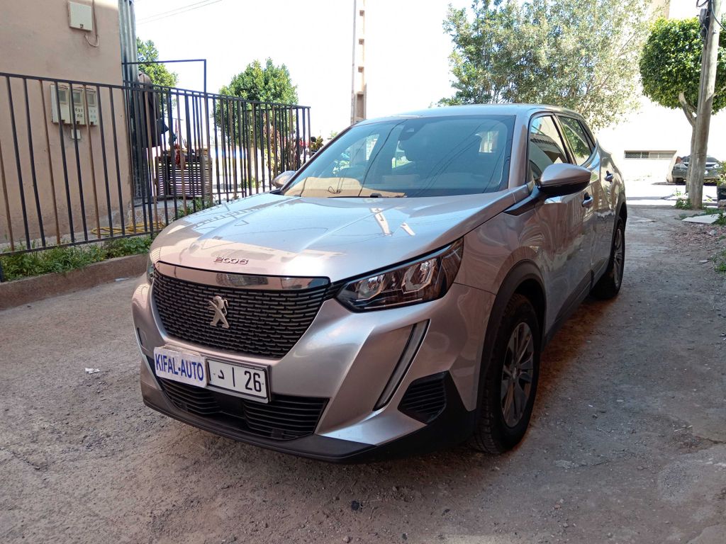 PEUGEOT 2008
