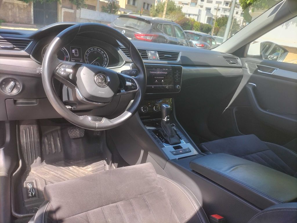SKODA Superb 2021