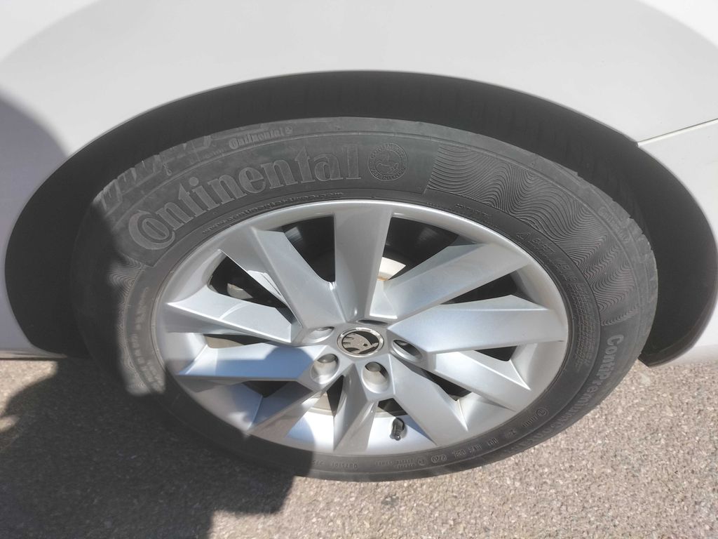 SKODA Superb 2021