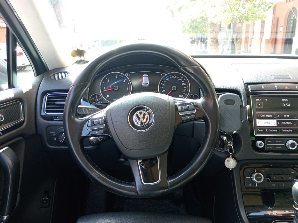 VOLKSWAGEN Touareg 2020