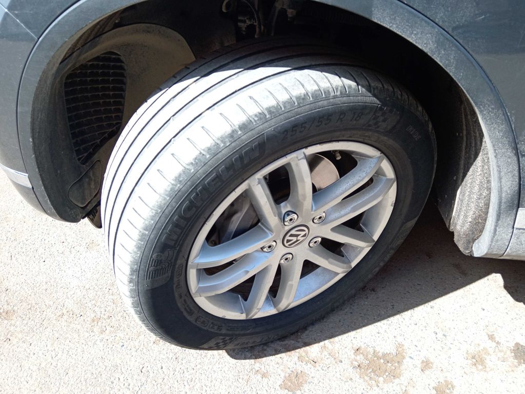 VOLKSWAGEN Touareg 2020