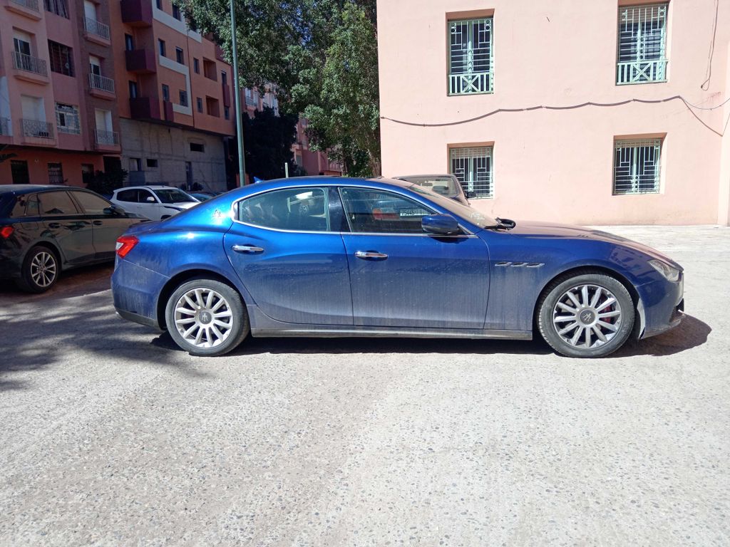 MASERATI Ghibli 2016