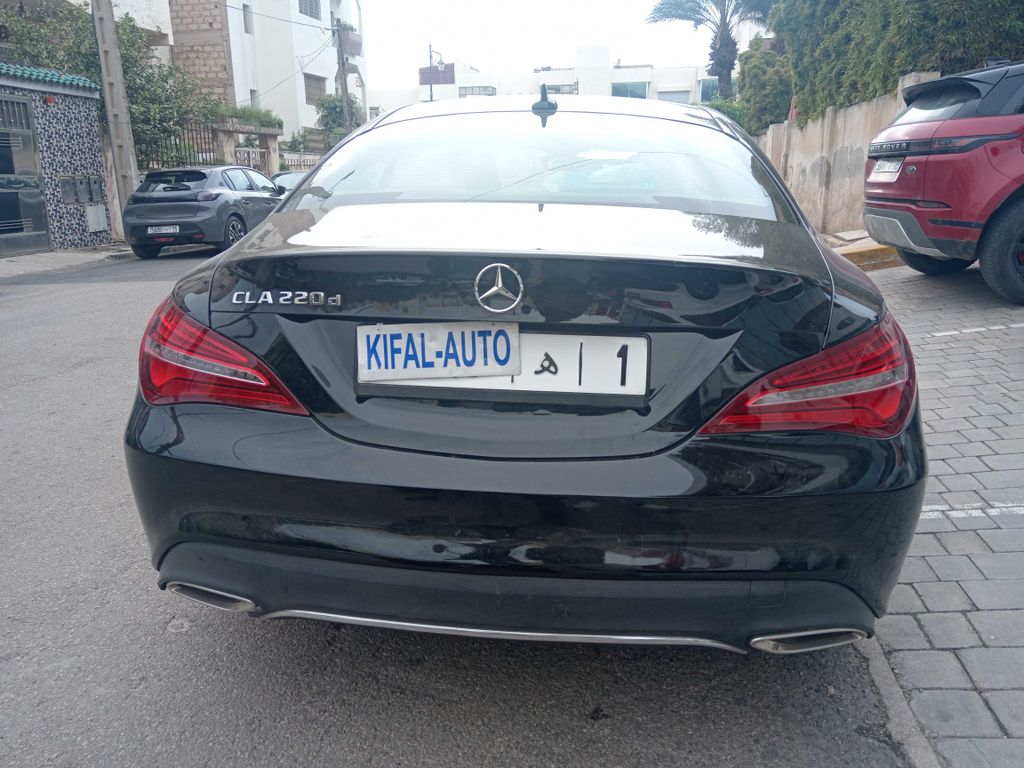 MERCEDES-BENZ CLA 2018