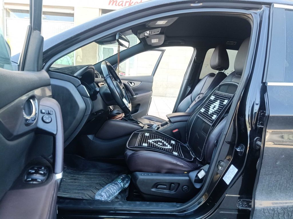 NISSAN Qashqai 2018