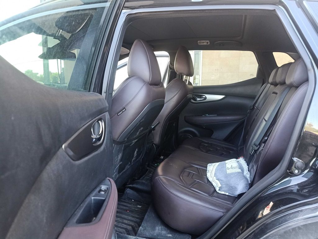 NISSAN Qashqai 2018