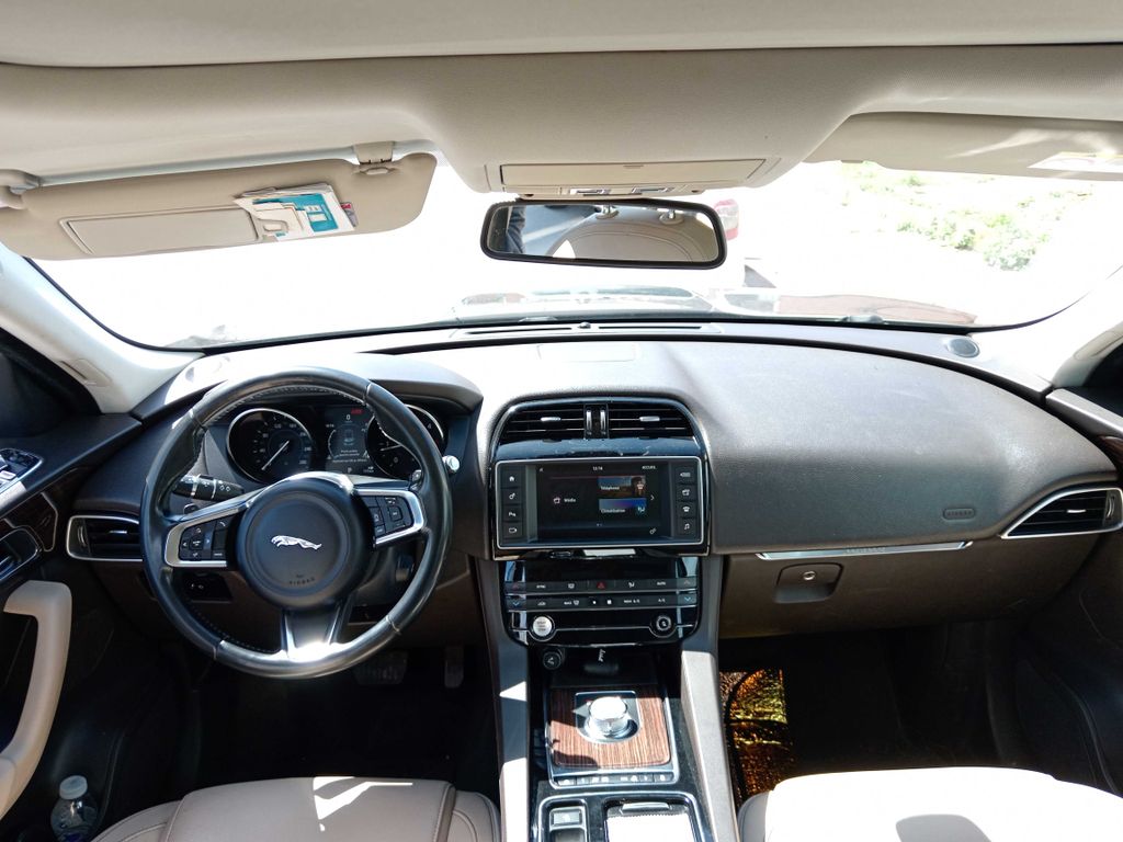 JAGUAR F-Pace 2018