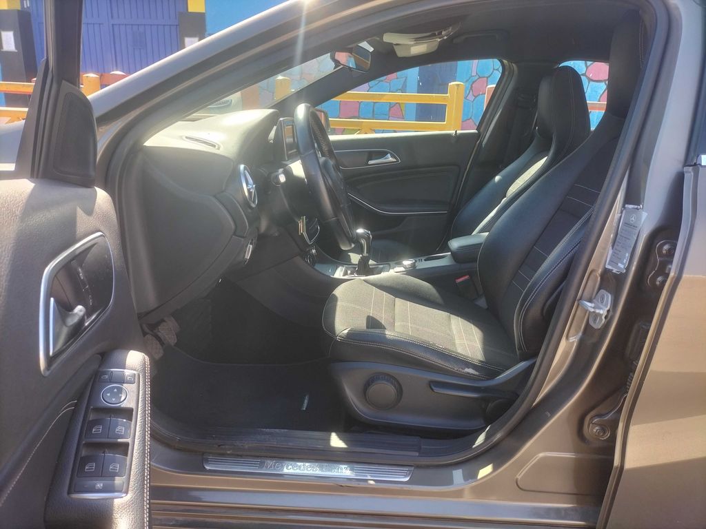 MERCEDES-BENZ Classe A 2013
