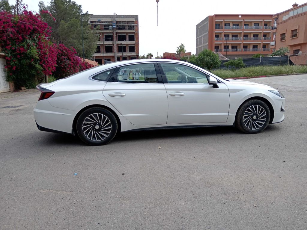 HYUNDAI Sonata 2021