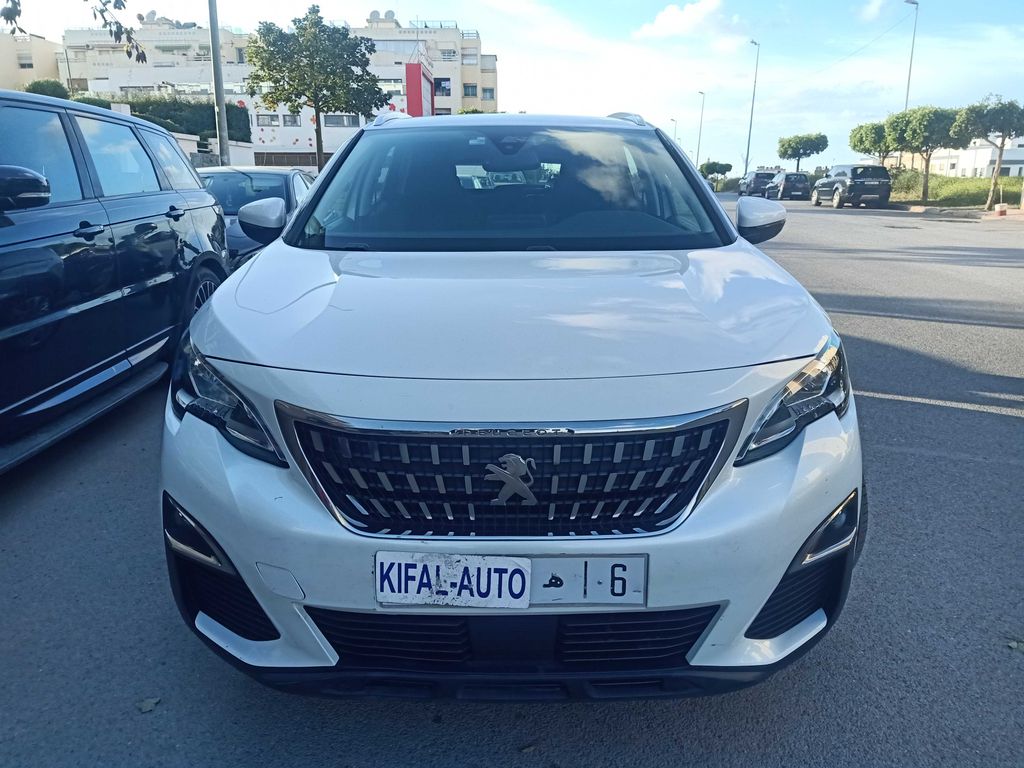 PEUGEOT 3008 2017
