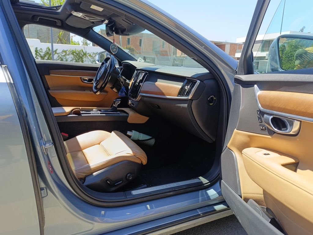 VOLVO S90 2021