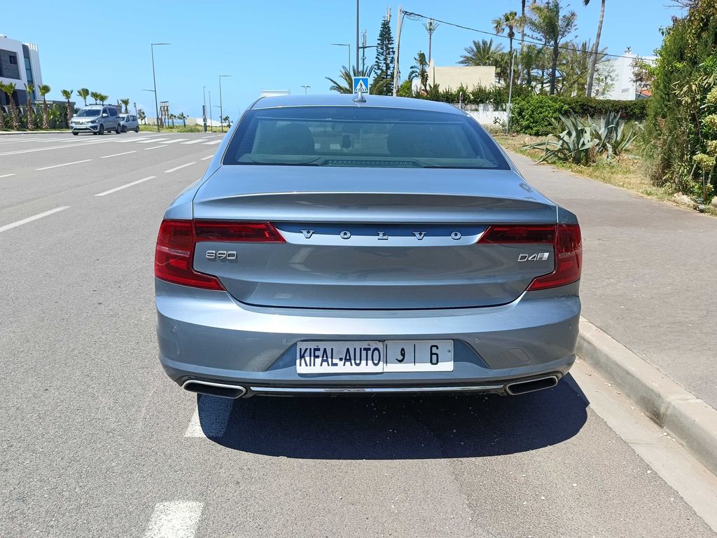 VOLVO S90 2021