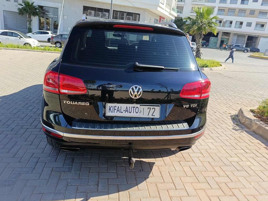 VOLKSWAGEN Touareg 2017