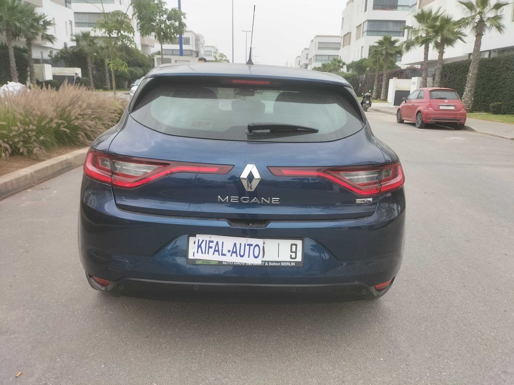 RENAULT Megane 2016