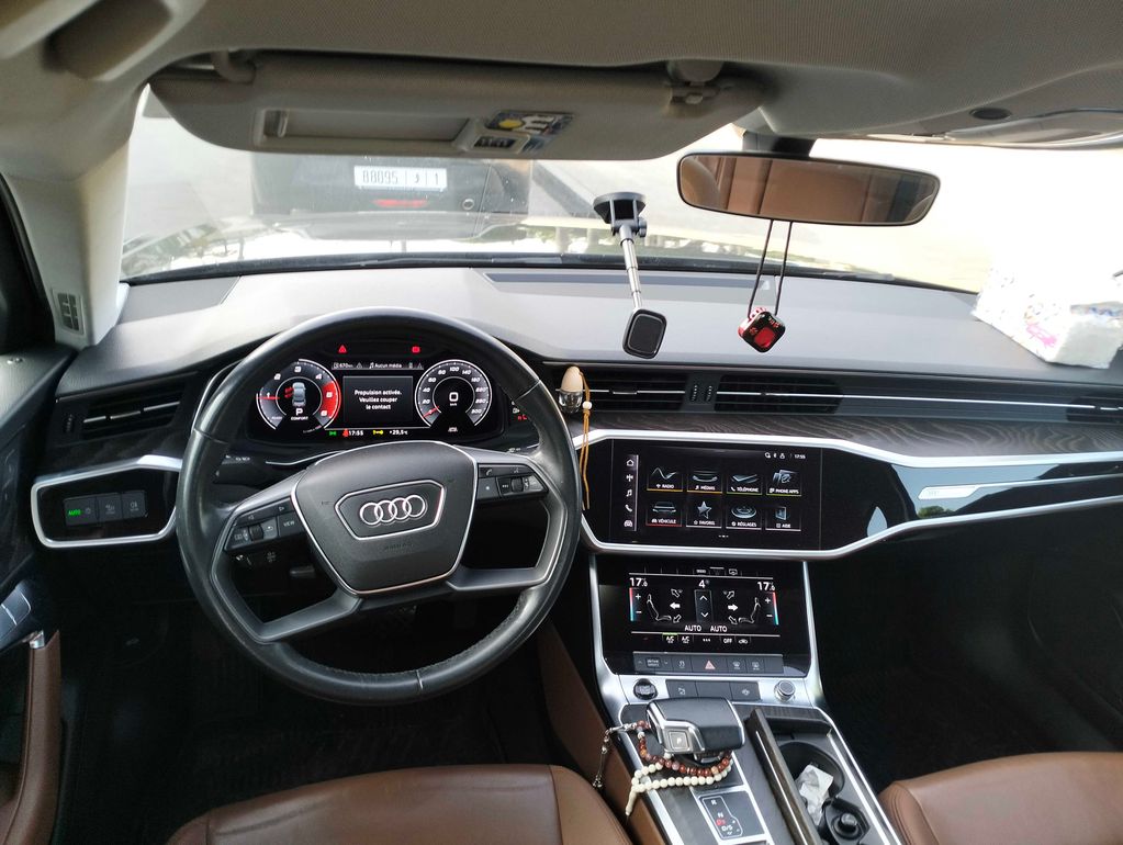 AUDI A6 2022
