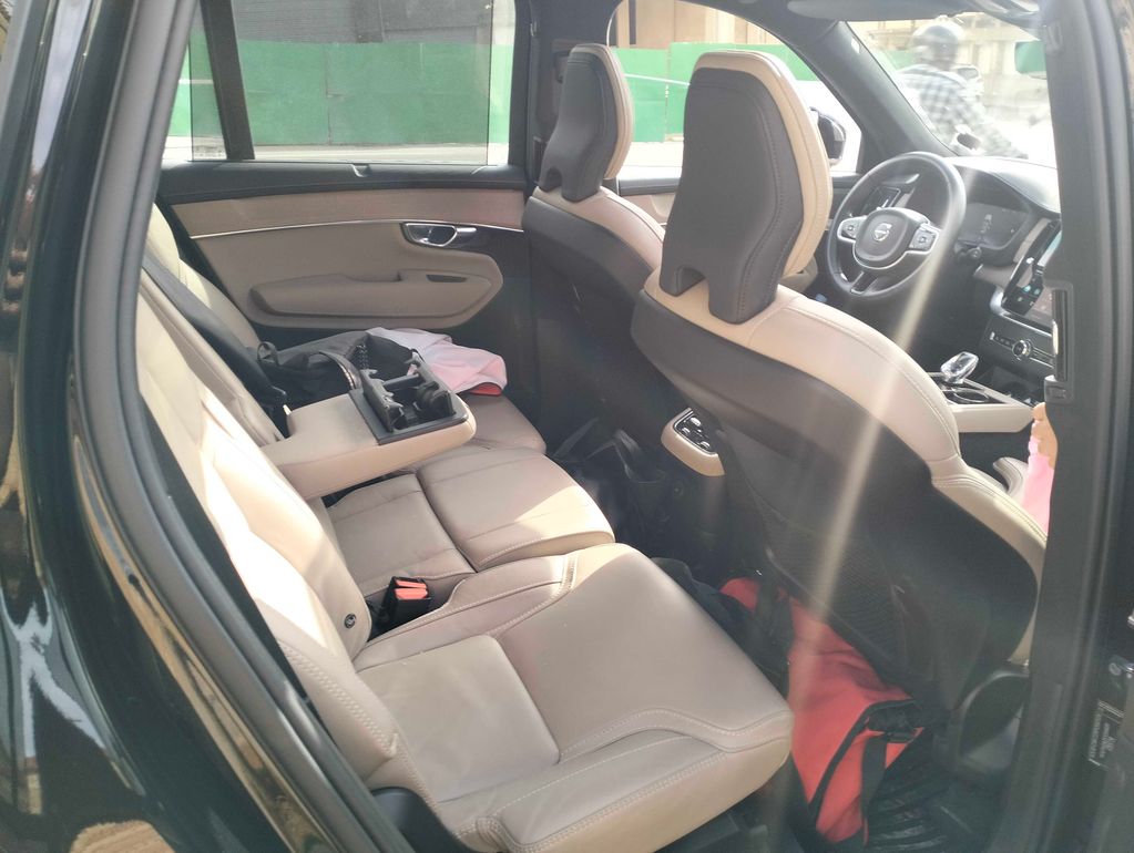 VOLVO XC90 2025
