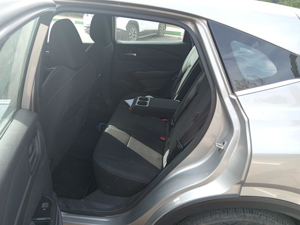 NISSAN Qashqai 2023