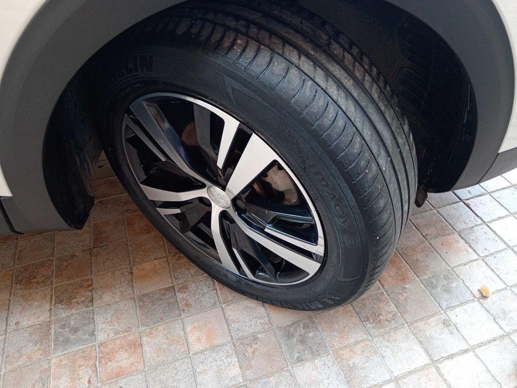 PEUGEOT 3008 2022