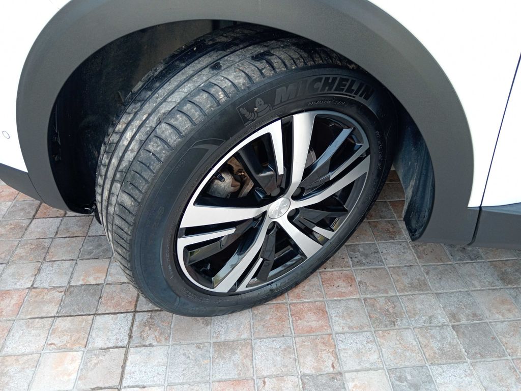 PEUGEOT 3008 2022