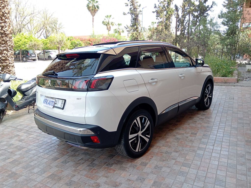 PEUGEOT 3008 2022