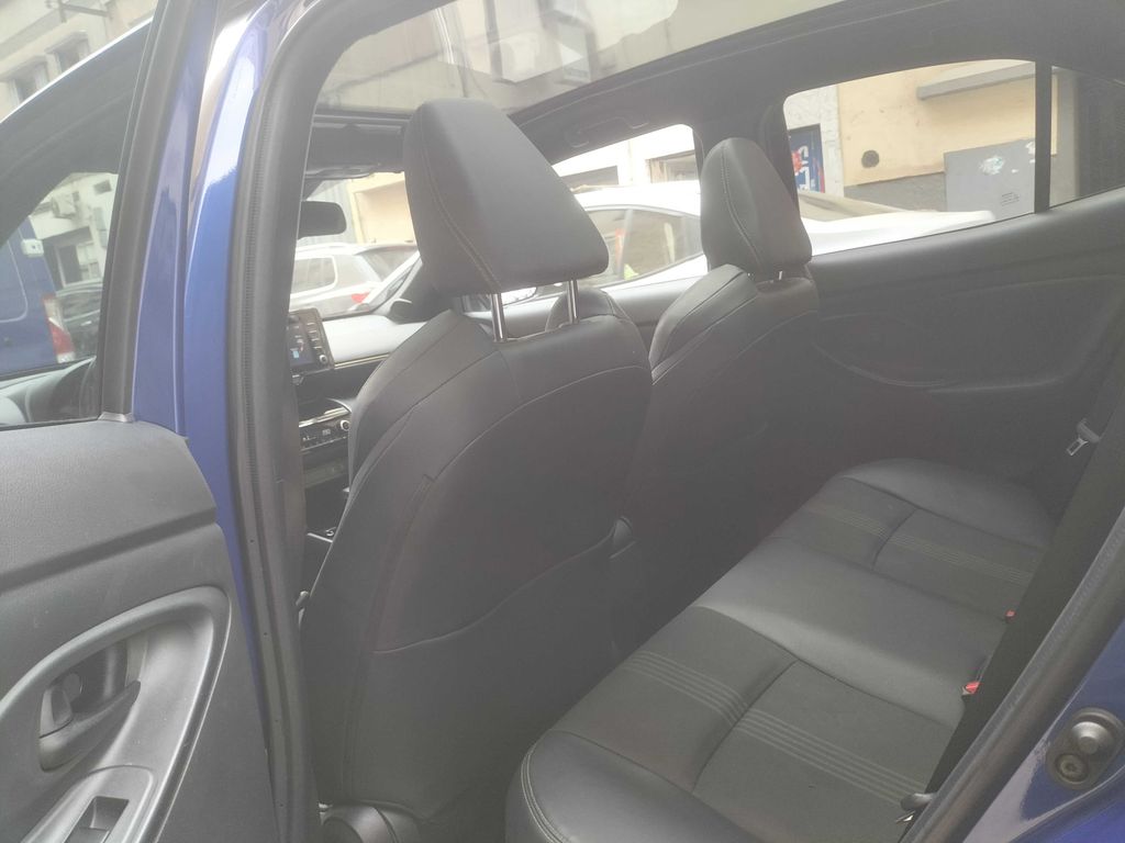 TOYOTA Yaris Cross 2023