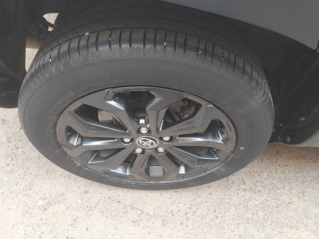 TOYOTA Yaris Cross 2023
