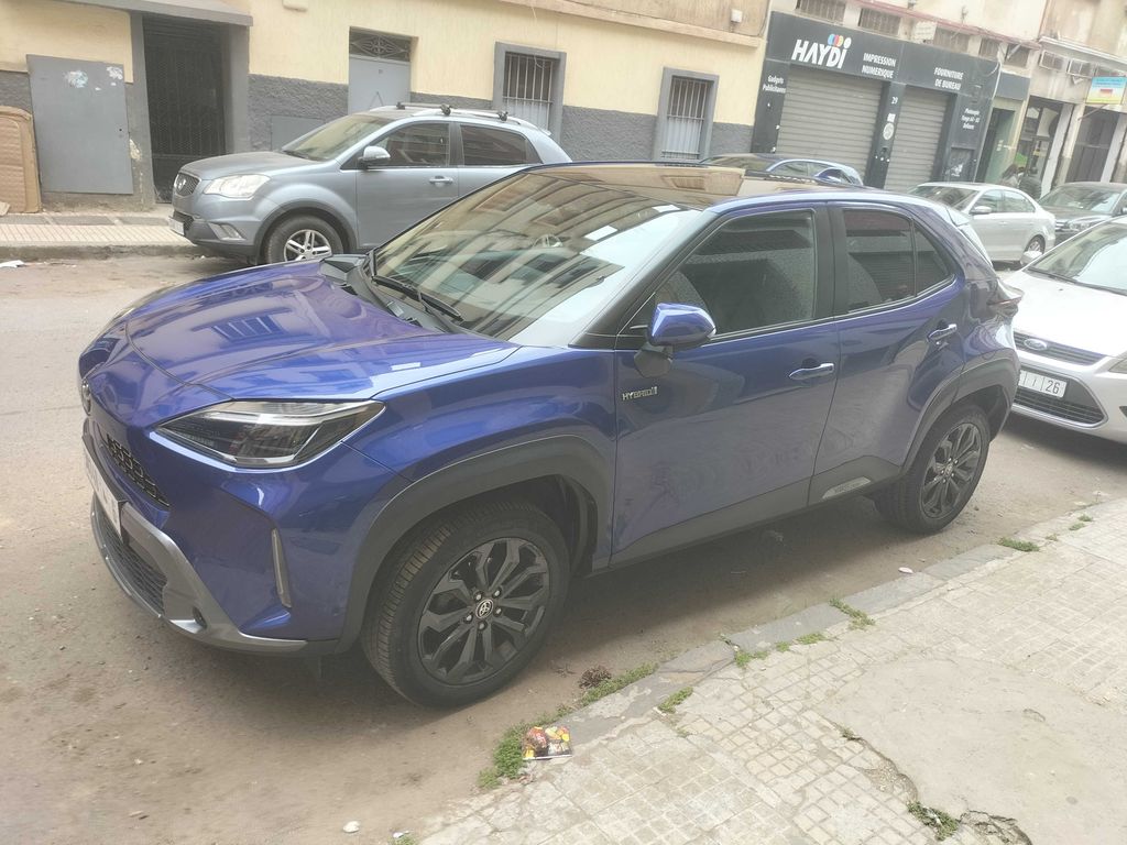 TOYOTA Yaris Cross 2023