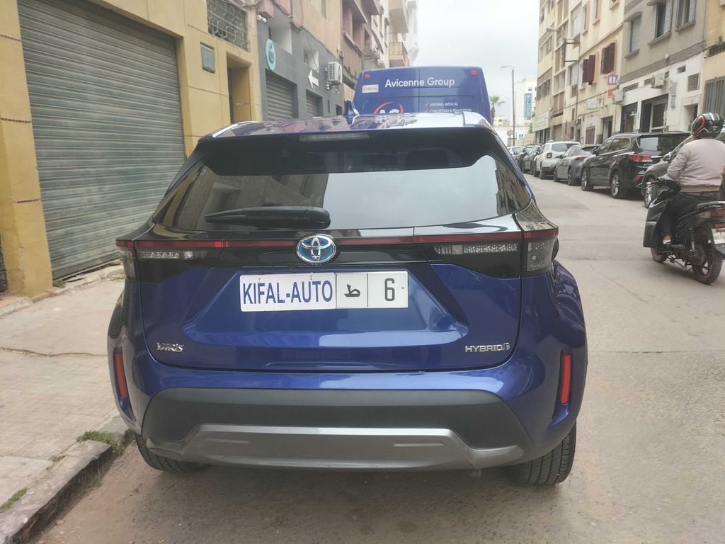 TOYOTA Yaris Cross 2023