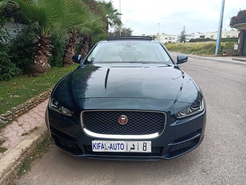 JAGUAR XE 2016