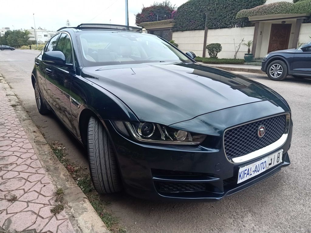 JAGUAR XE 2016