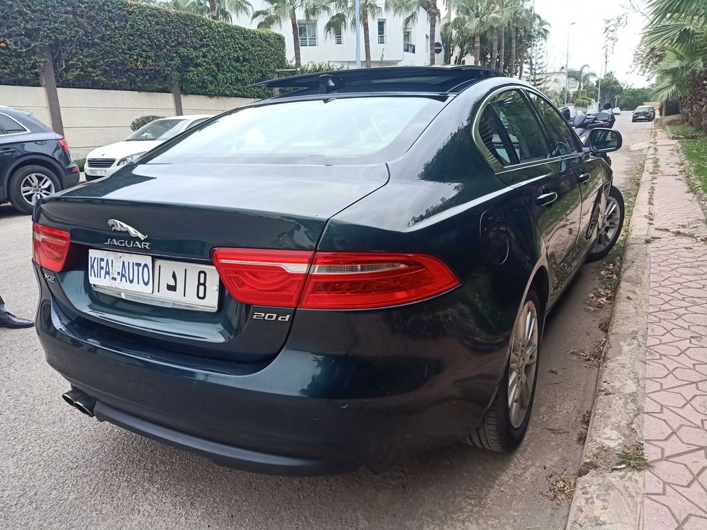 JAGUAR XE 2016