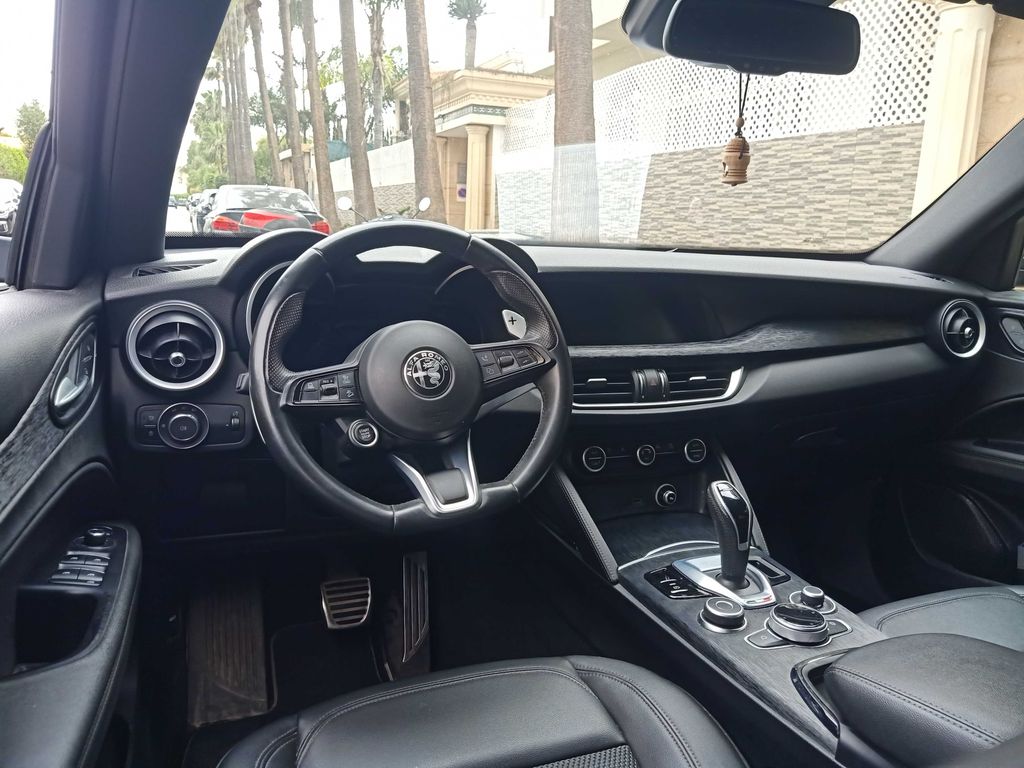 ALFA ROMEO Stelvio 2023
