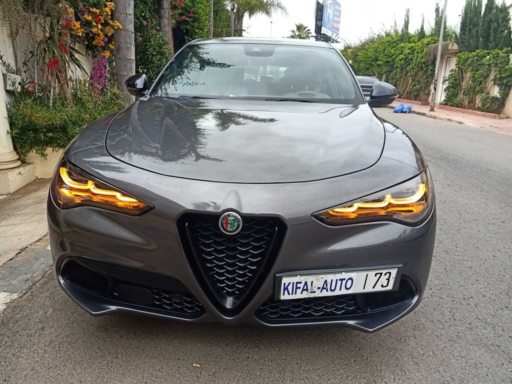 ALFA ROMEO Stelvio 2023