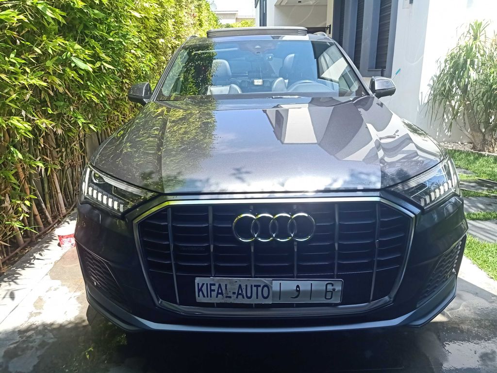 AUDI Q7 2020