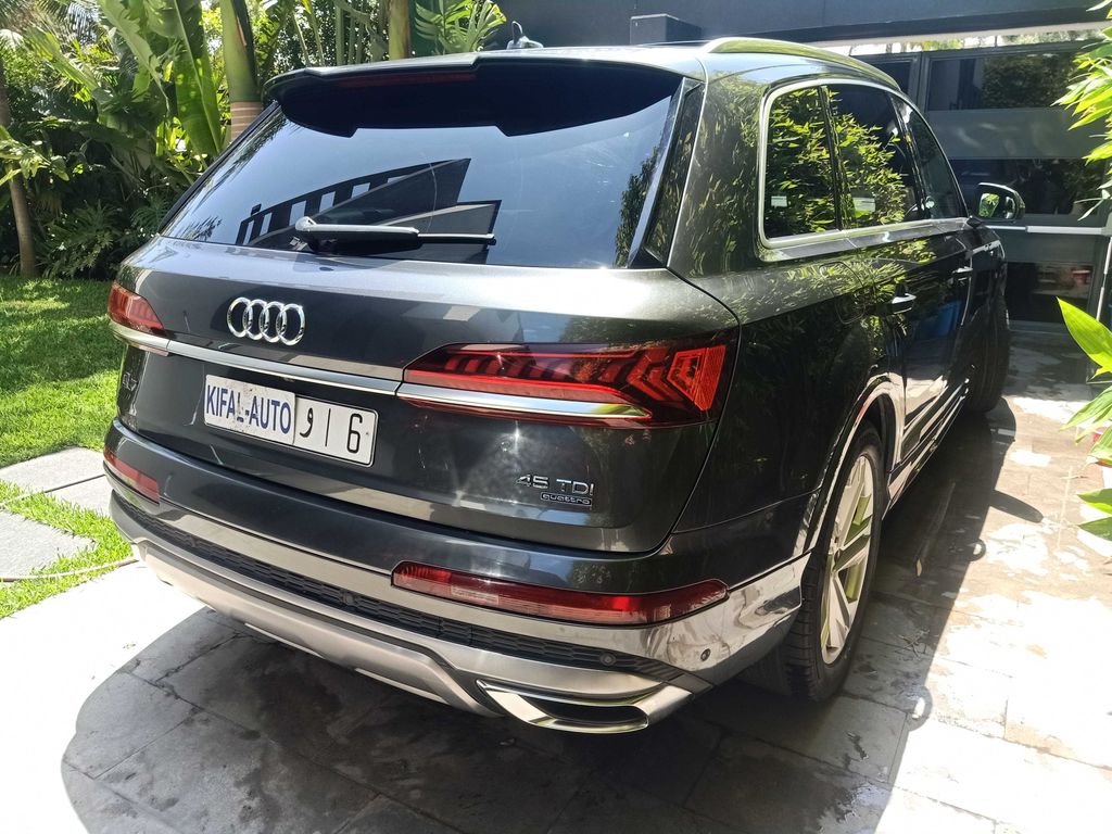 AUDI Q7 2020